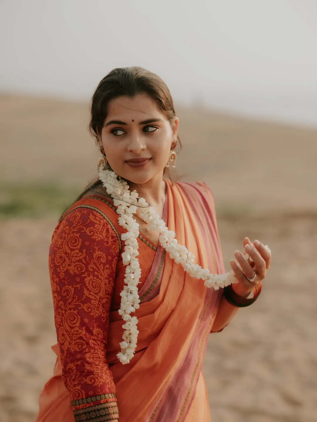 Balagam movie heroine Kavya Kalyanram crazy photos in saree