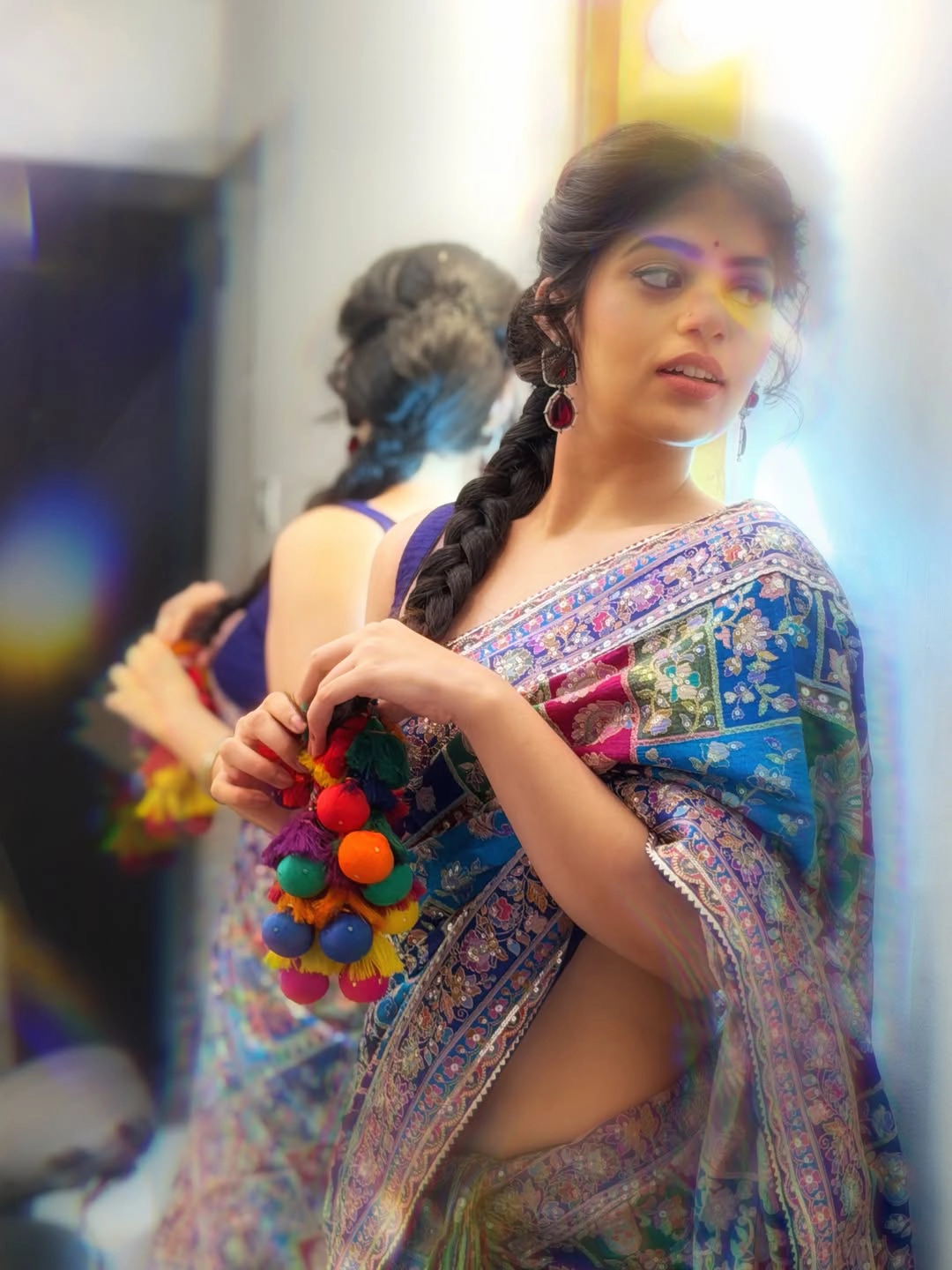 Bandhavi Sridhar Stunning Looks in Saree