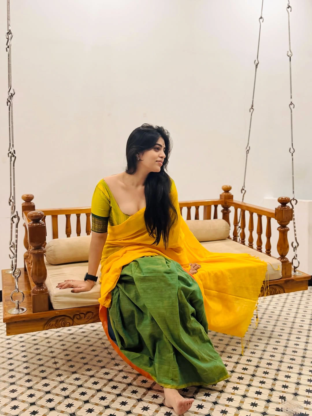 Bandhavi Sridhar Shines in Half Saree