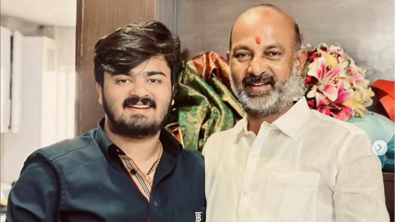 Bandi Sanjay Son Case : బండి సంజయ్ కొడుకు కేసులో బిగ్ ట్విస్ట్.. డీజీపీకి సీఎం రేవంత్ సంచలన ఆదేశాలు.. మహిళా ఐపీఎస్ పర్యవేక్షణలో