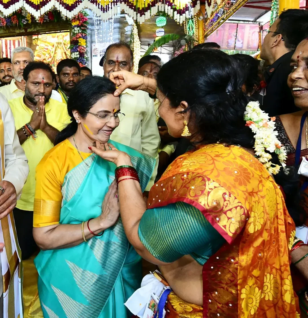 Chandrababu Naidu Visits Kuppam Gangamma Talli Temple