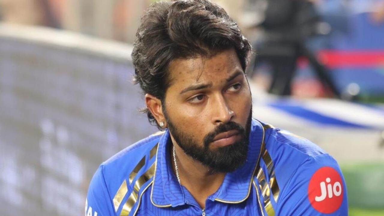 Hardik Pandya : ముంబైలో ఏం జ‌రుగుతోంది ? రోహిత్, సూర్య ఖాతాల‌ను అన్‌ఫాలో చేసిన పాండ్యా? ముంబై పోస్టులు మొత్తం డిలీట్‌..?