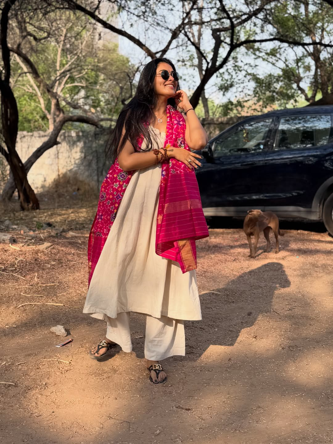 Divi vadthya latest photoshoot viral on social media