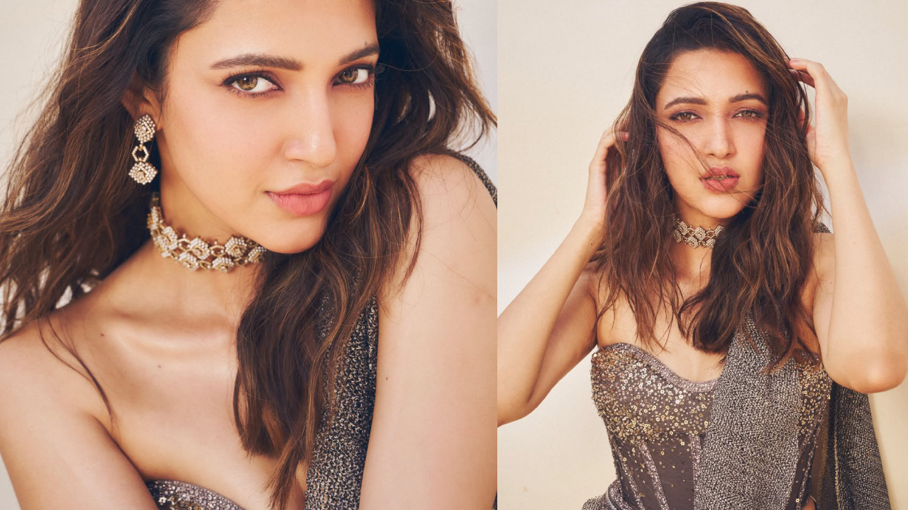 Neha Shetty: ఓపుసొంపులతో వయ్యారంగా.. గ్లామర్ రచ్చ చేస్తున్న డీజే టిల్లు భామ నేహా శెట్టి.. ఫొటోలు