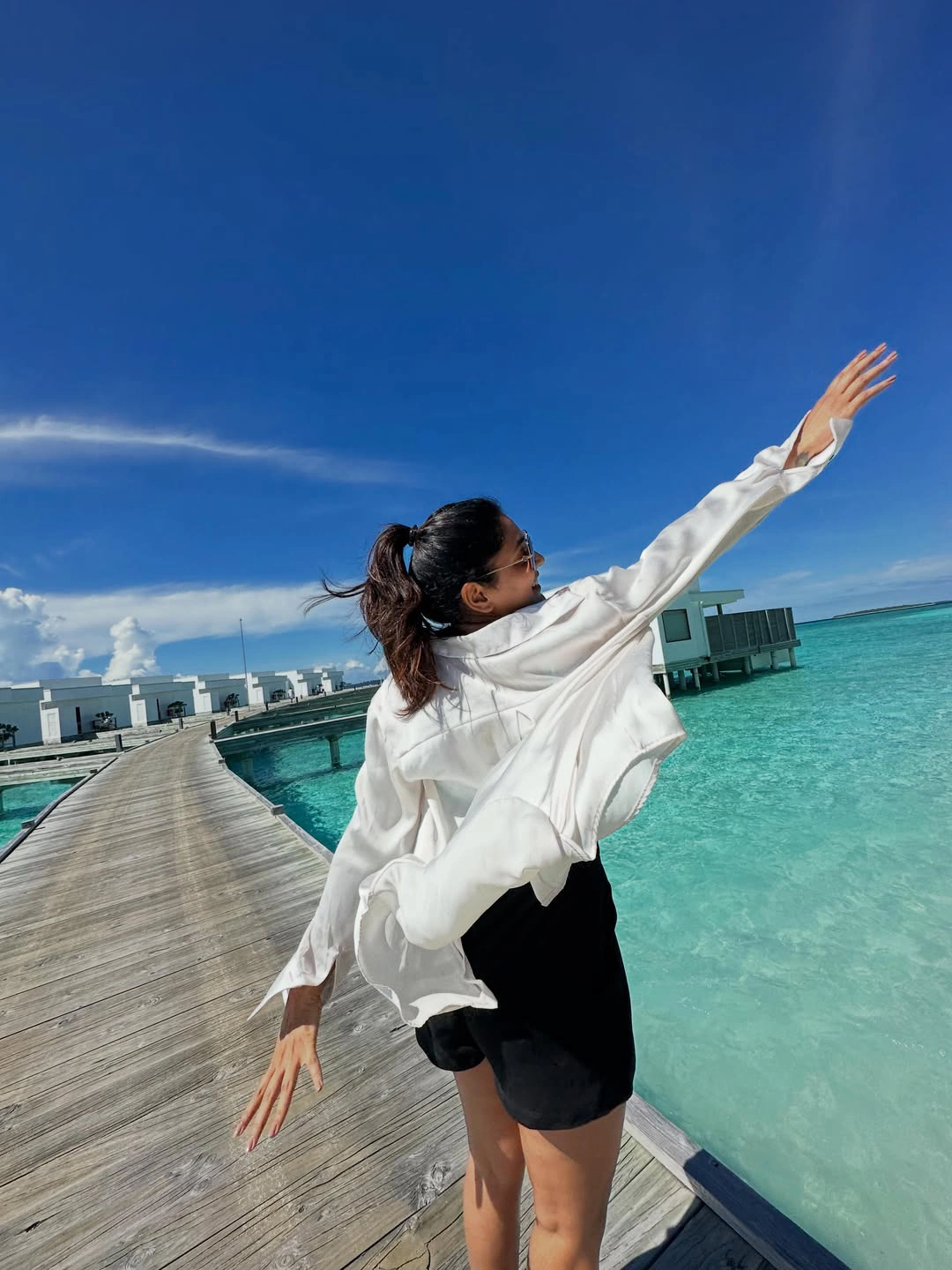 Eeshaa Rebba Enjoying Vacation in Maldives