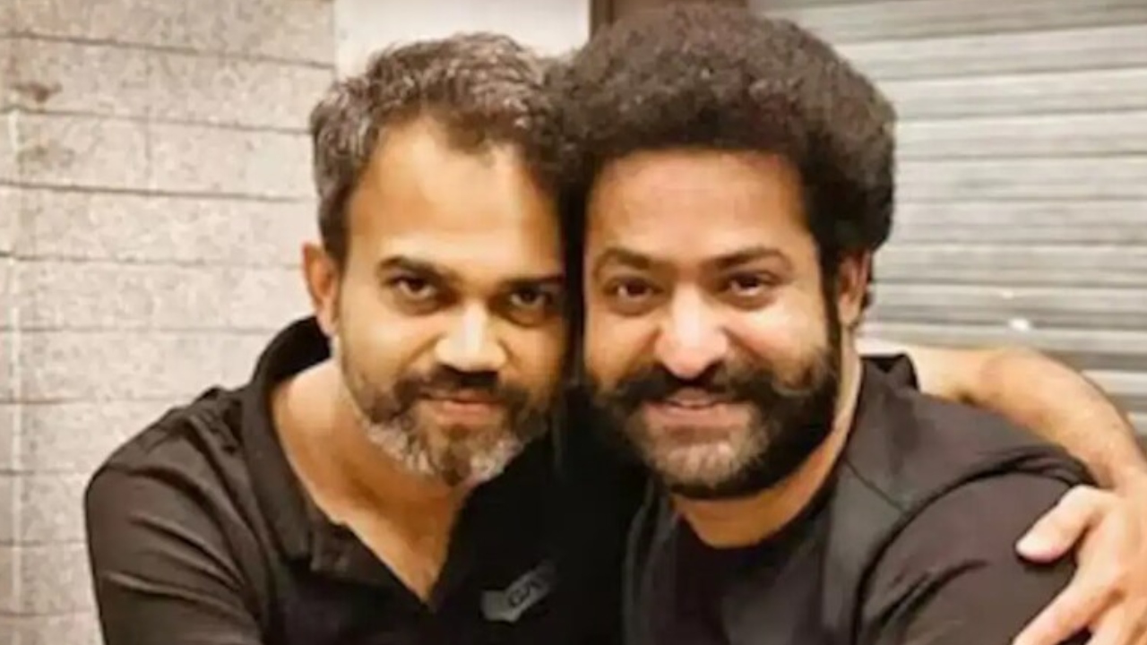 NTR : ఎన్టీఆర్ డ్రాగన్ స్టోరీ మారిందా..? నెక్స్ట్ లెవెల్ ప్లానింగ్!