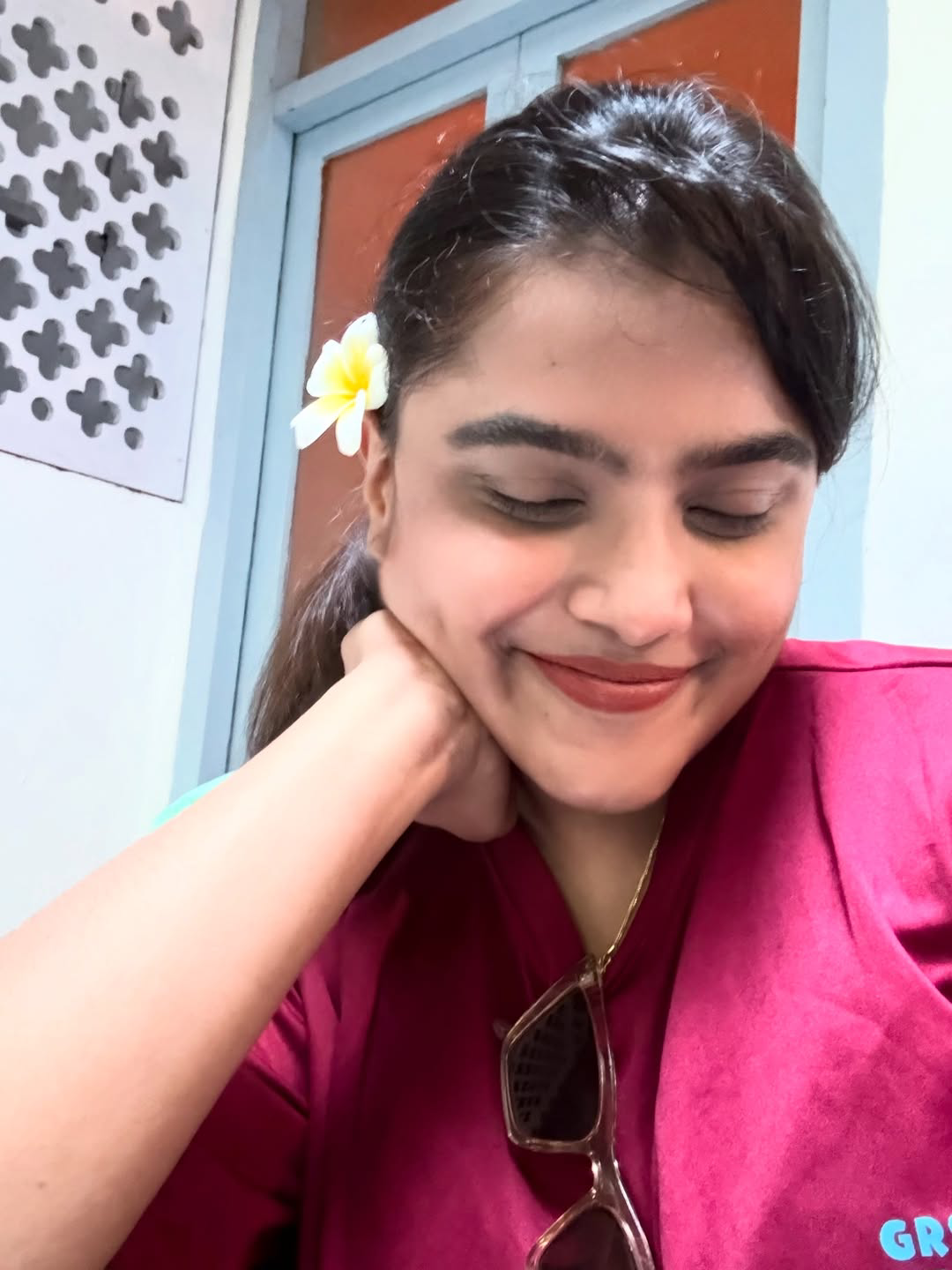 Hallallallo song Singer Rakshita Suresh stunning photos