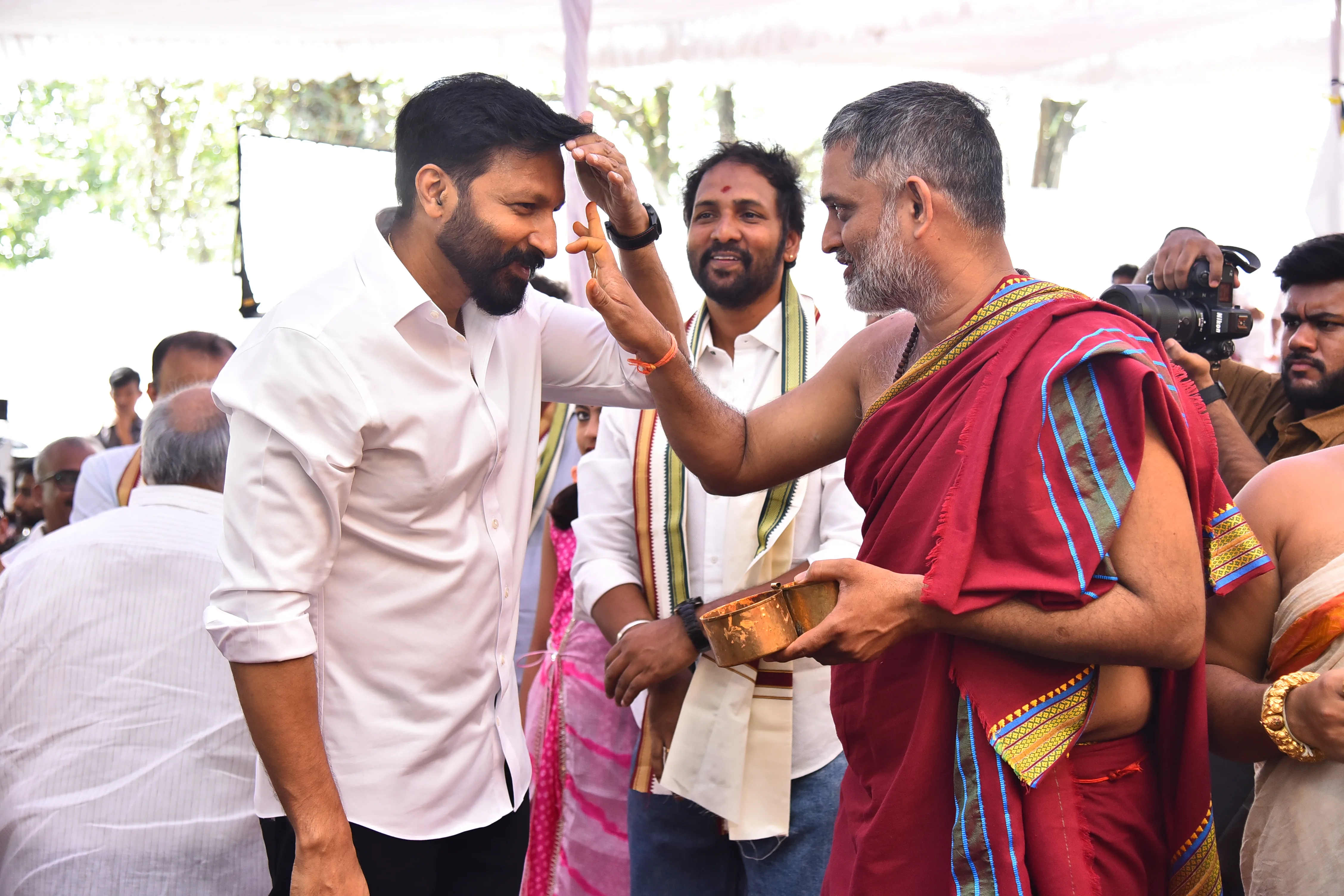 Hero Gopichand and director venkat New Movie Opening