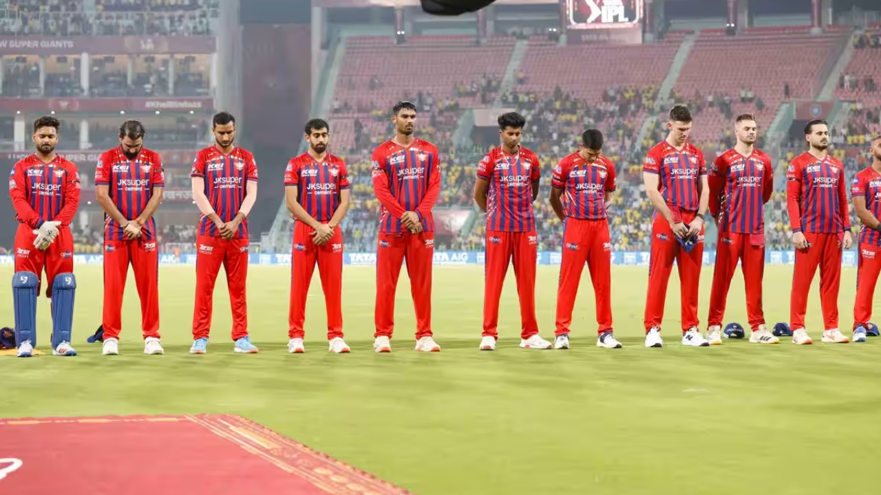 Rishabh Pant Fined : చెన్నై పై విజ‌యం.. రిష‌బ్ పంత్‌కు భారీ జ‌రిమానా..