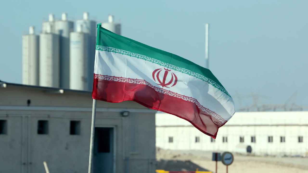 US Iran War: అమెరికాతో యుద్ధం.. ఇరాన్ సంచలన ప్రకటన..