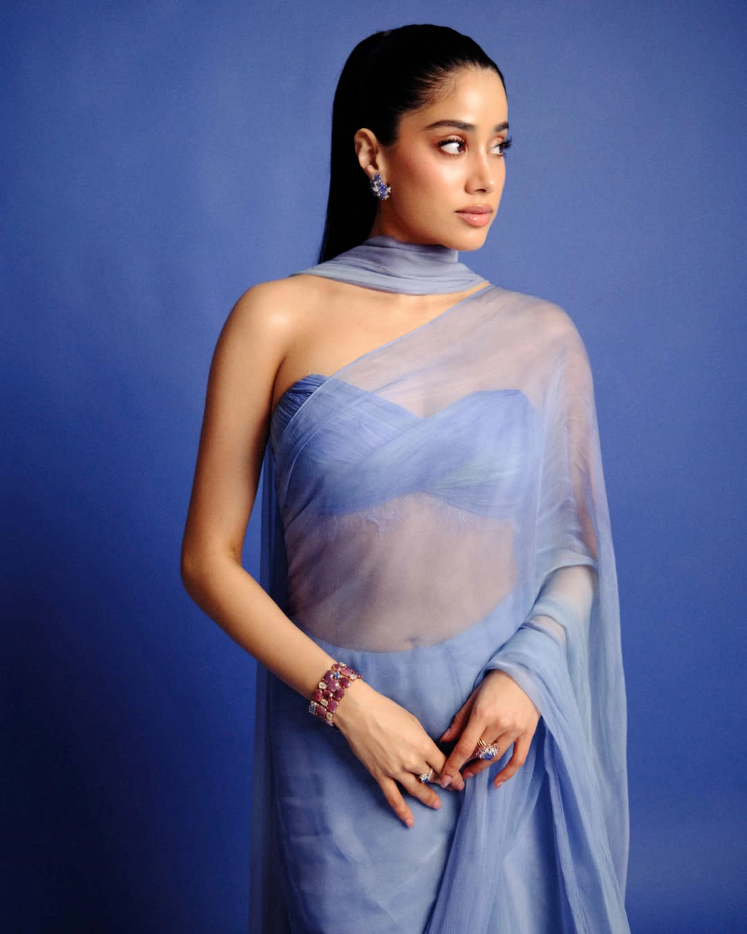 Janhvi Kapoor Looks in Transparent Saree