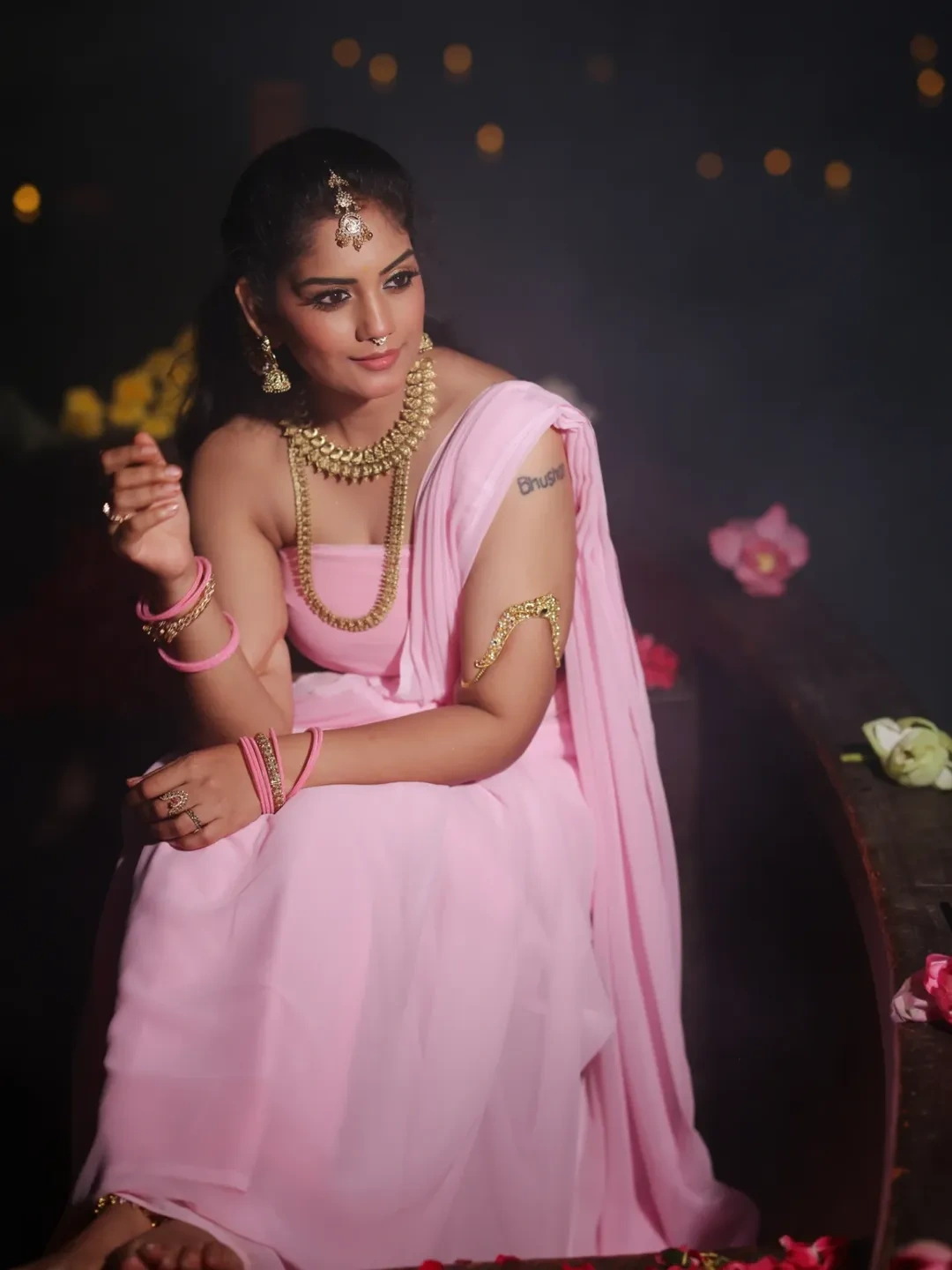 Karuunaa Bhushan Stunning Looks in Saree