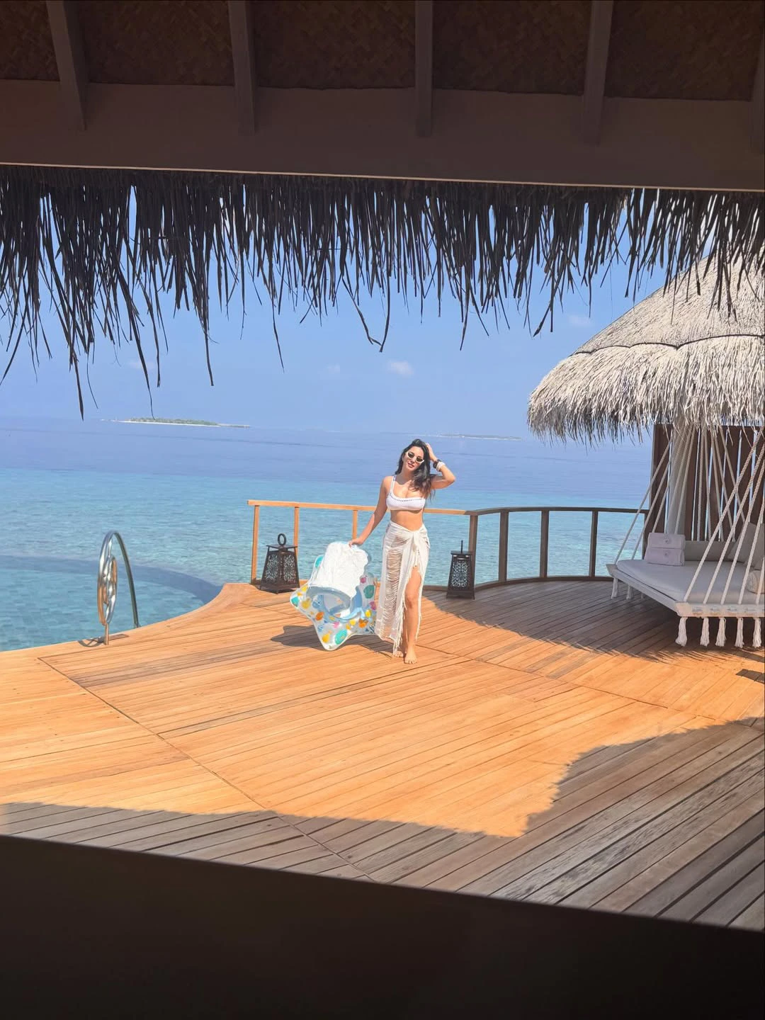 Kiara Advani Enjoying Vacation in Maldives