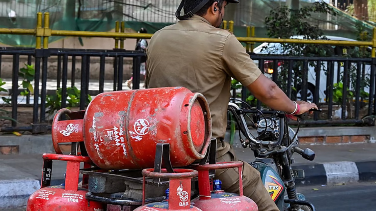 LPG Subsidy Cut : గ్యాస్ వినియోగదారులకు బిగ్‌షాక్.. వారందరికీ ఇకపై సబ్సిడీ కట్.. ఏడు రోజులే అవకాశం?