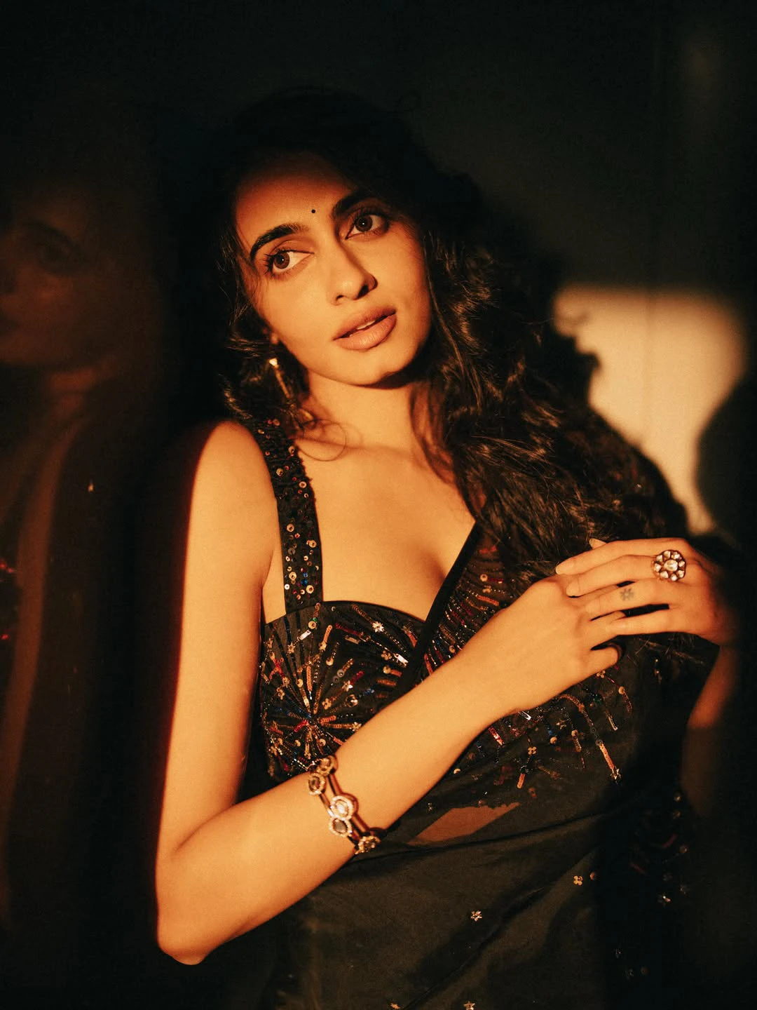 Maanasa Choudhary Shines in Black Saree