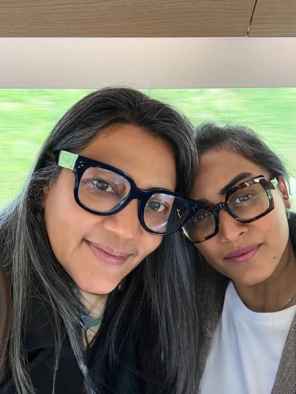 Mahesh babu wife Namrata Shirodkar with friends and family