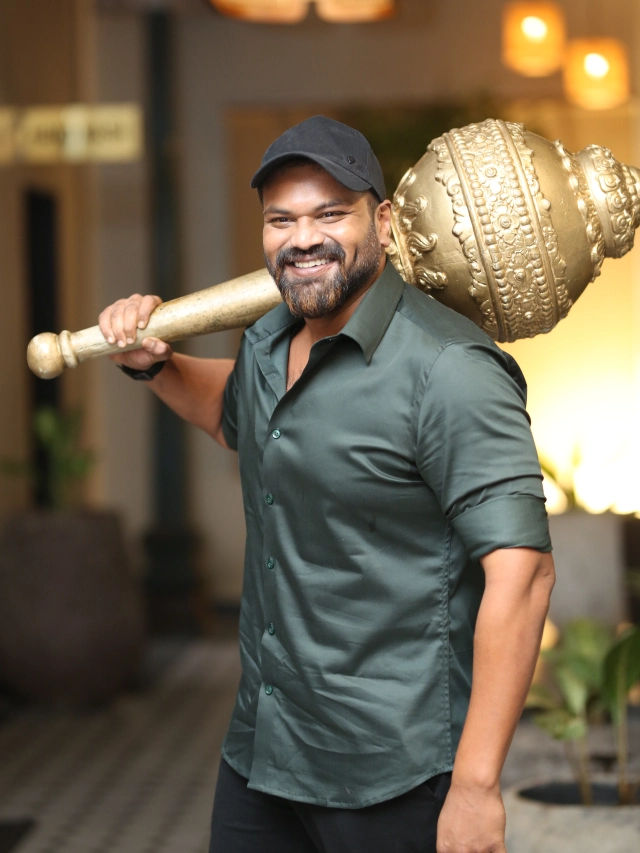 Manchu Manoj Mass Looks