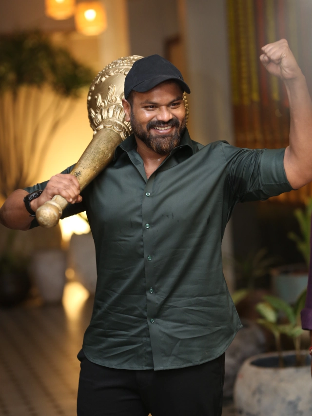 Manchu Manoj Mass Looks