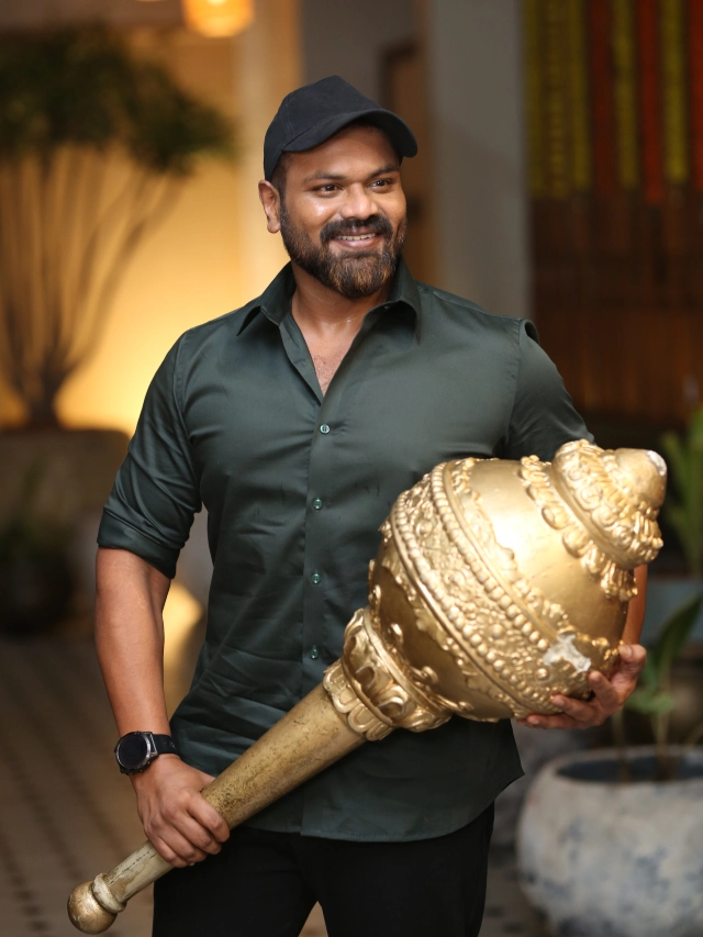 Manchu Manoj Mass Looks