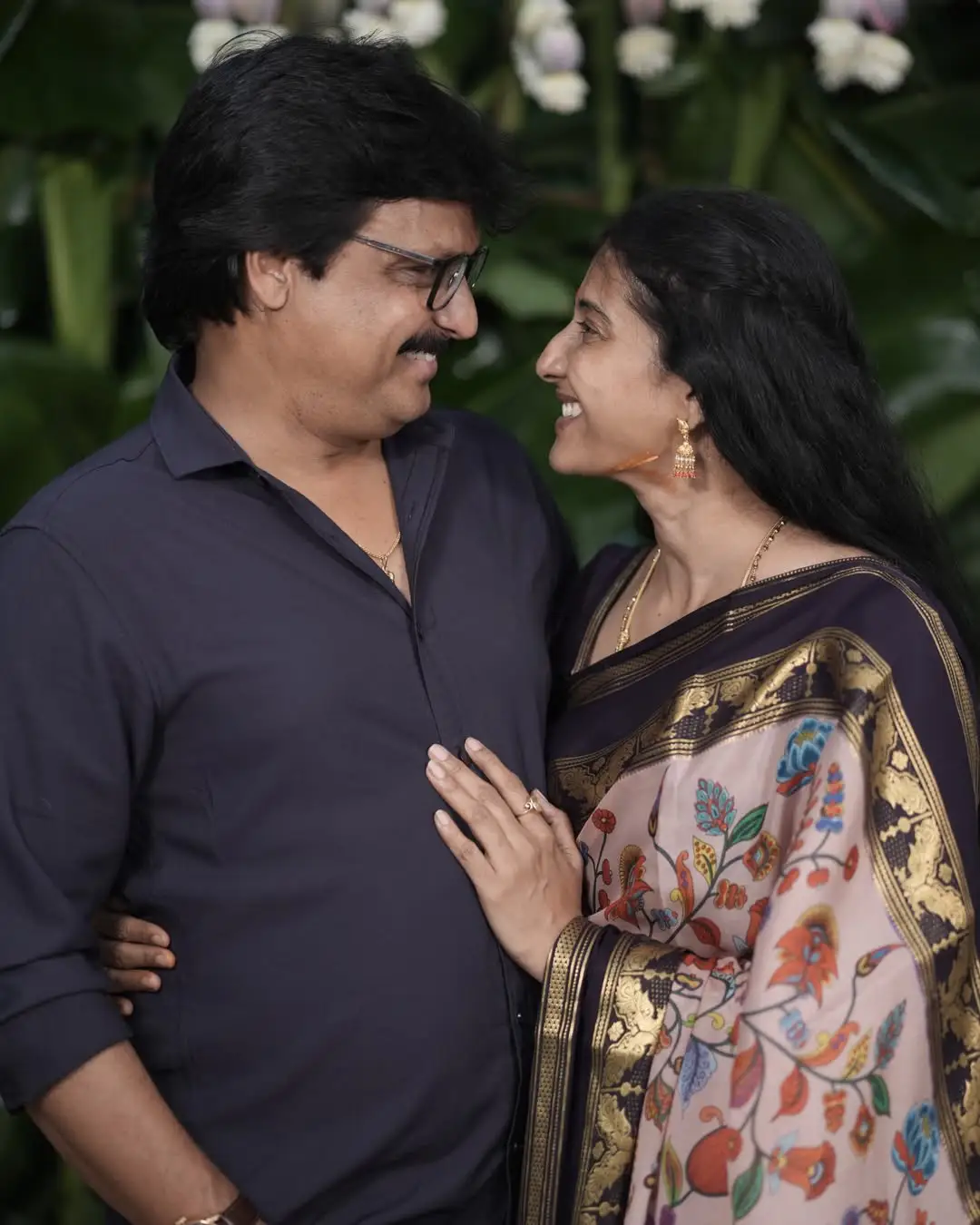 Meena Vasu Shares Photos with Husband