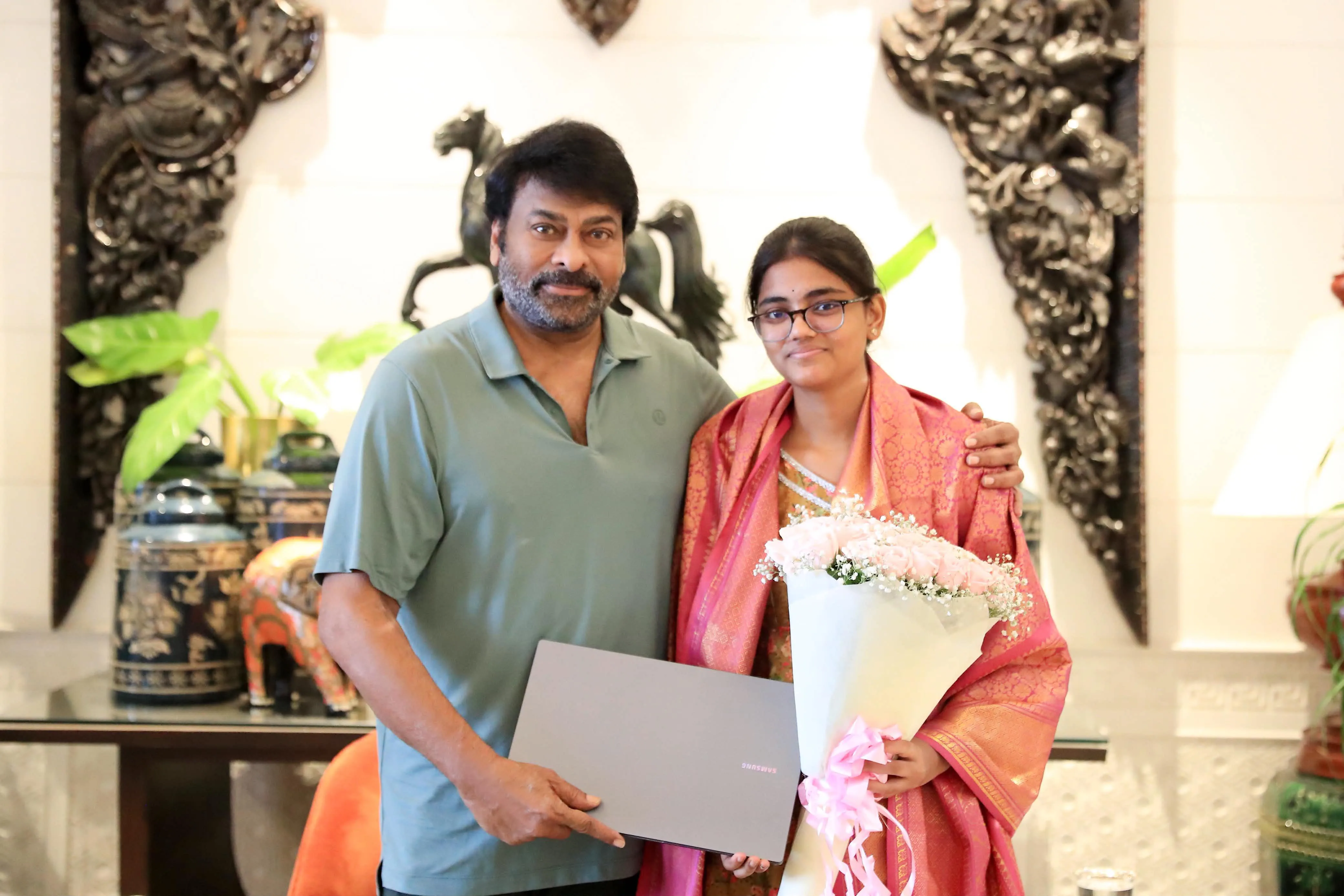 Megastar Chiranjeevi met TGEAPCET state top ranker M Rushi