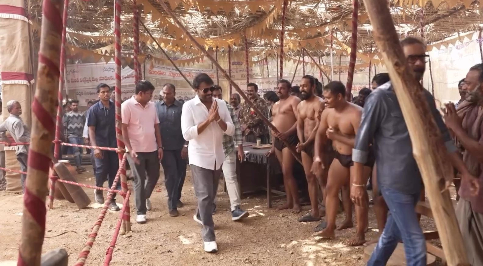Megastar Chiranjeevi Visits Ram Charan Peddi Sets
