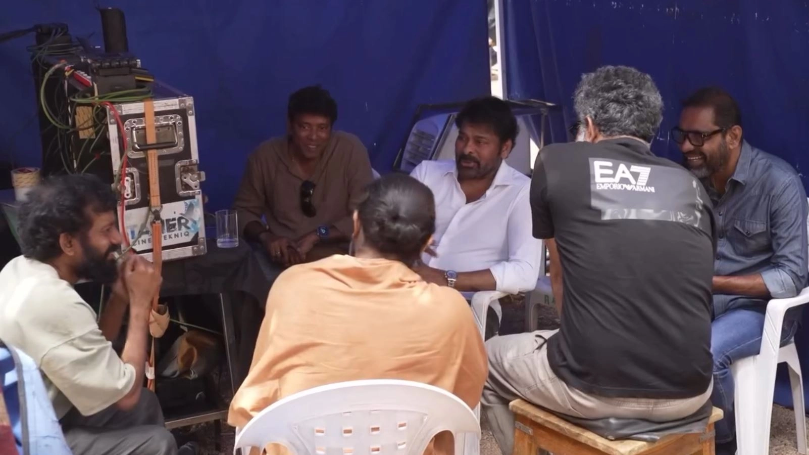 Megastar Chiranjeevi Visits Ram Charan Peddi Sets