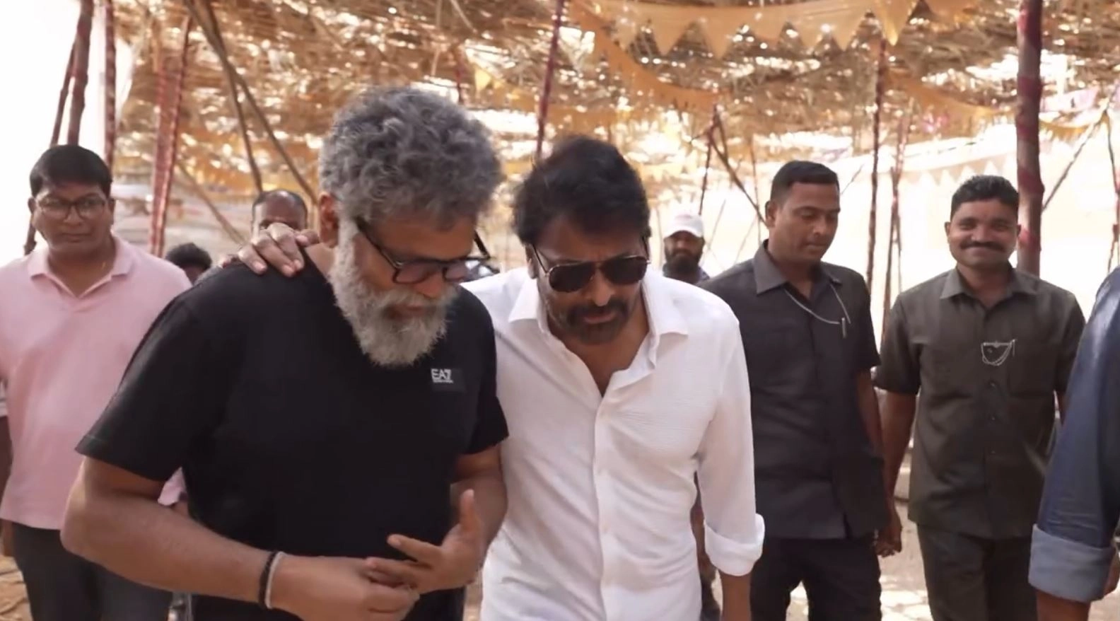 Megastar Chiranjeevi Visits Ram Charan Peddi Sets