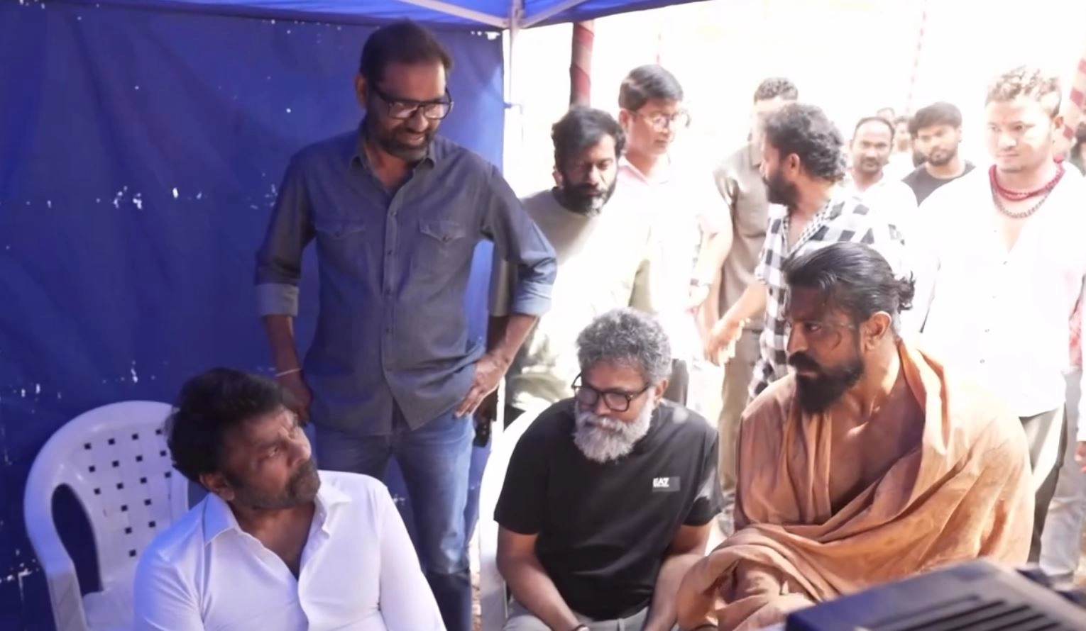 Megastar Chiranjeevi Visits Ram Charan Peddi Sets
