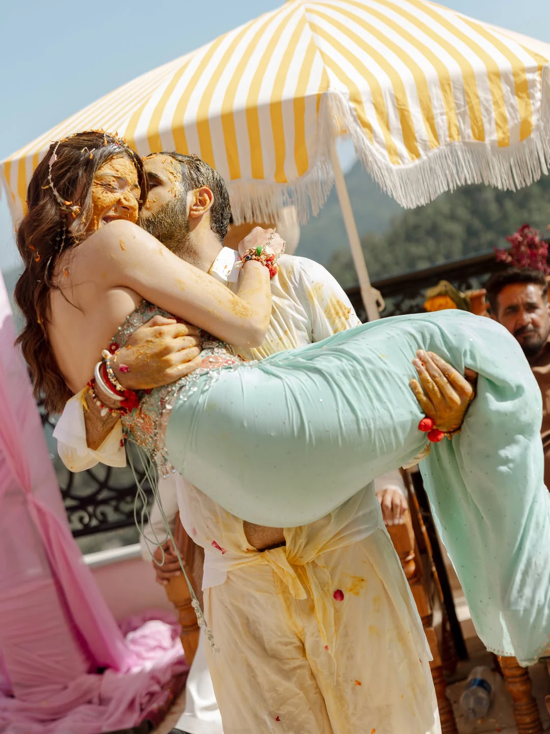 Mehreen Pirzada Shares her Haldi Ceremony Photos