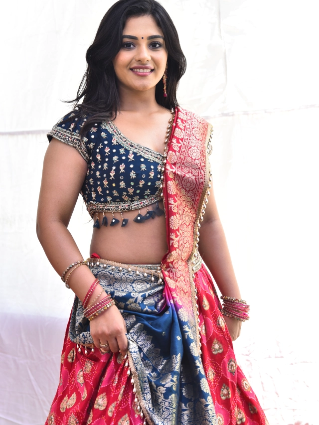 Nayan Sarika Stunning Looks in Movie Opening