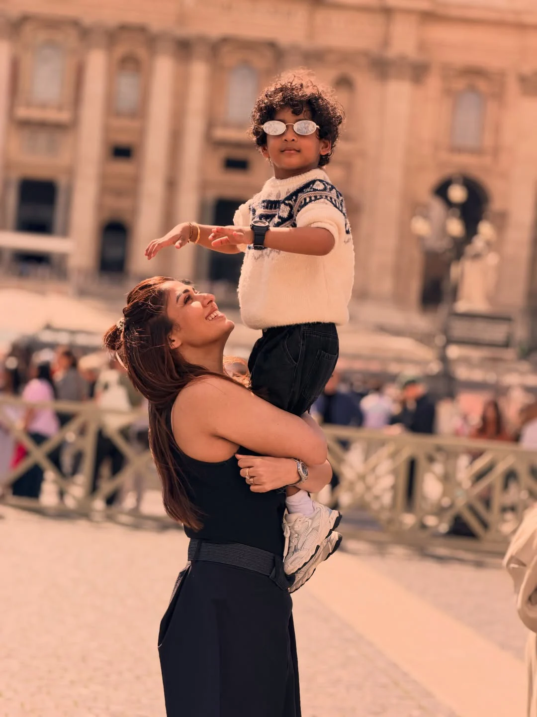 Nayanthara Enjoying Vacation with Family