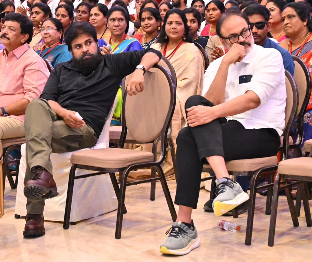 Pawan Kalyan Meeting with Janasena Sadhaks