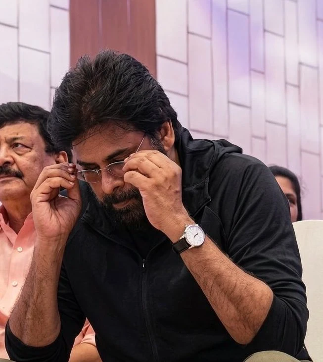 Pawan Kalyan Meeting with Janasena Sadhaks