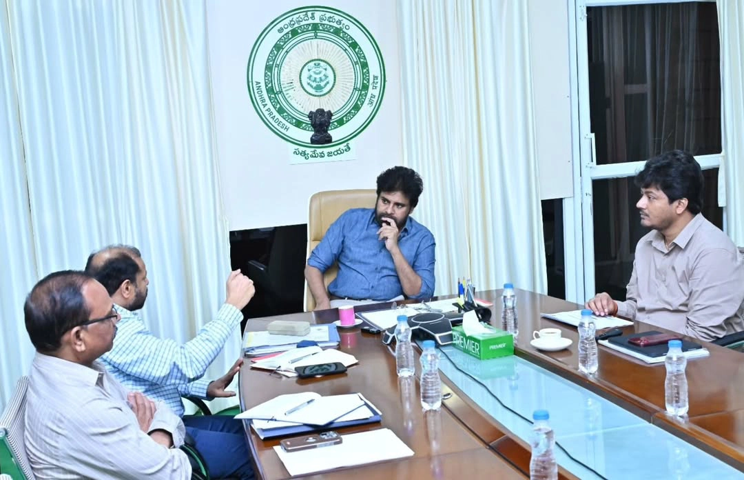 Pawan Kalyan New Looks
