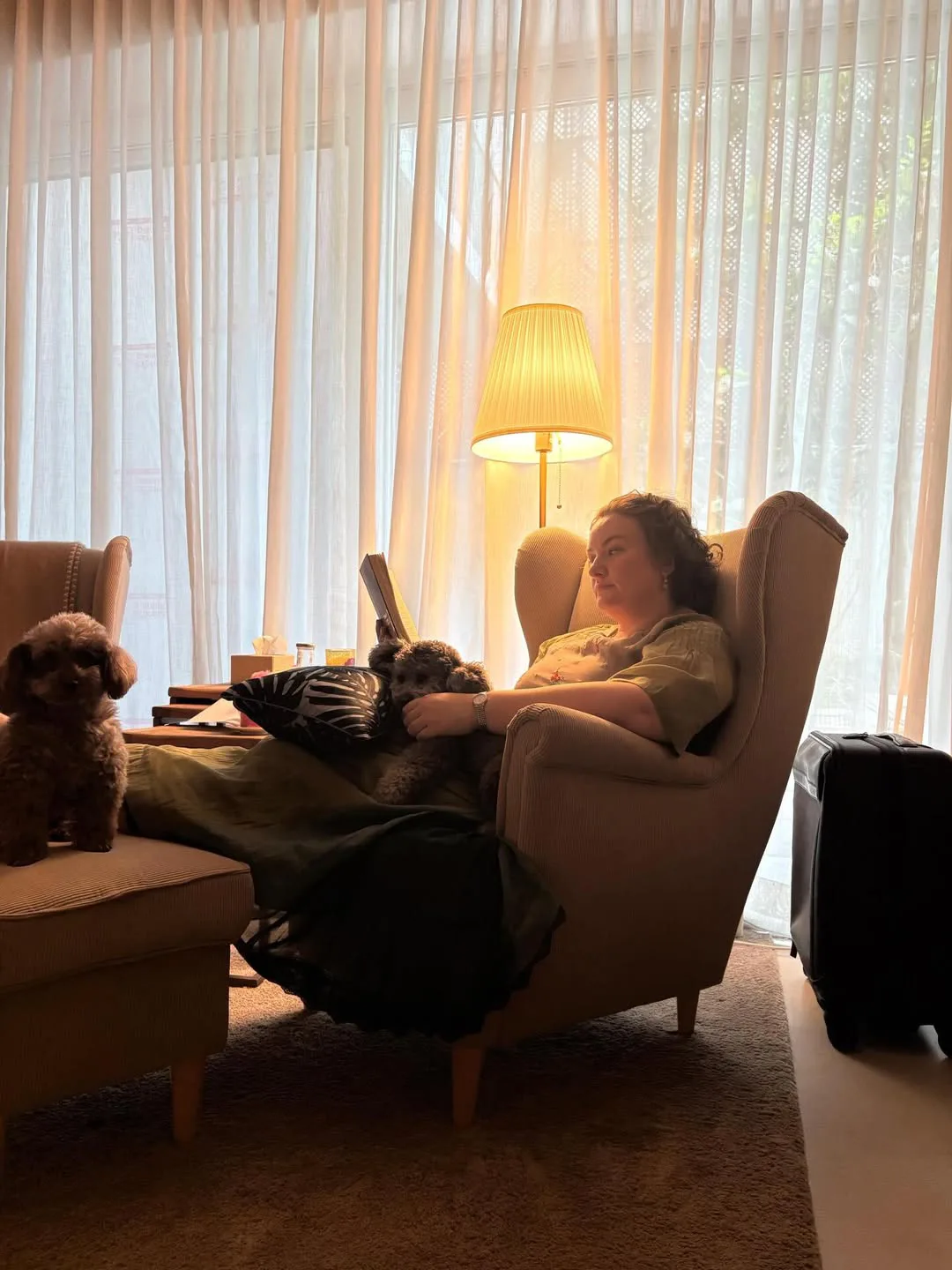 Pawan Kalyan wife Anna Lezhneva reading books photos