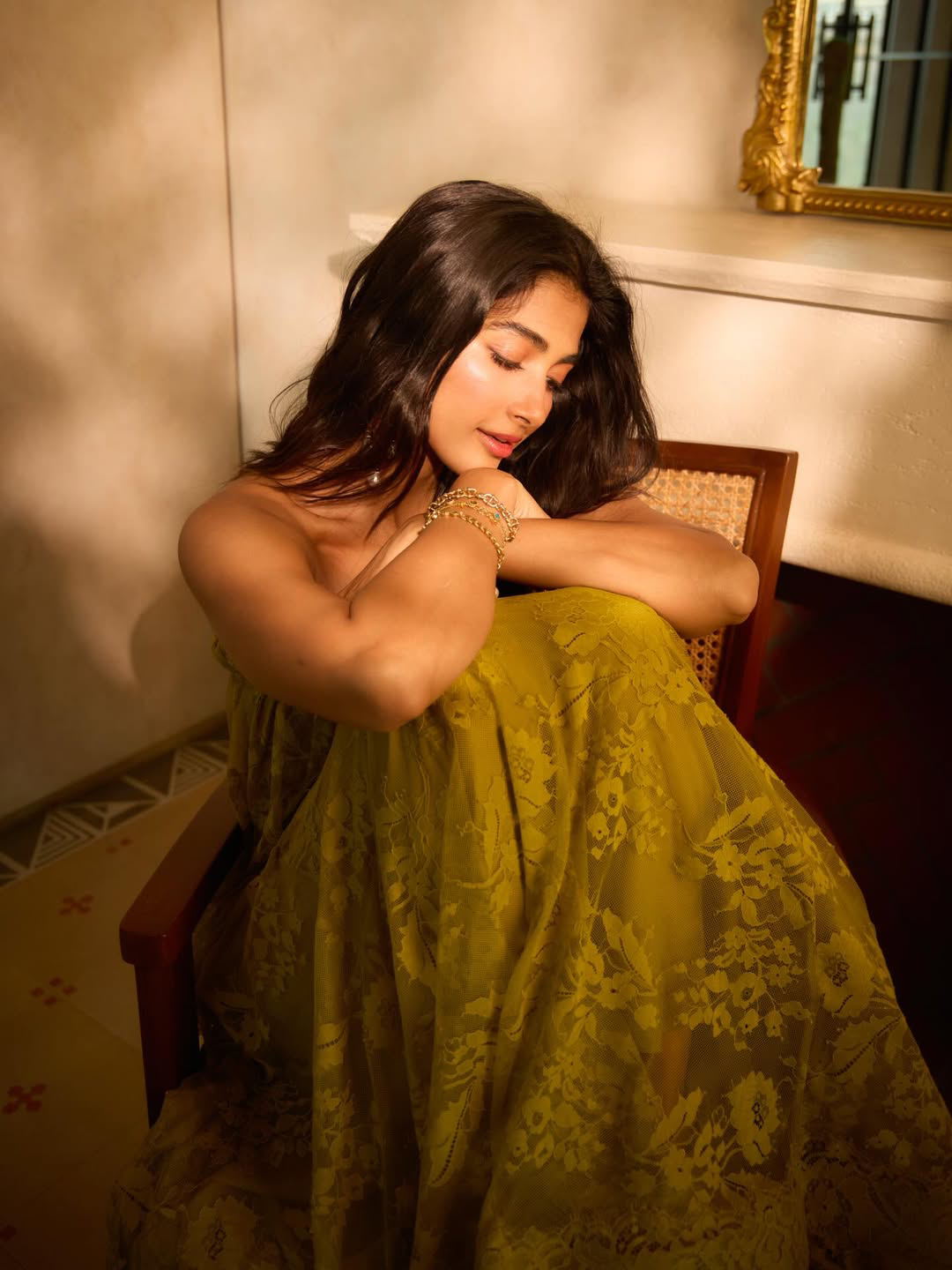 Pooja Hegde latest photos viral on social media