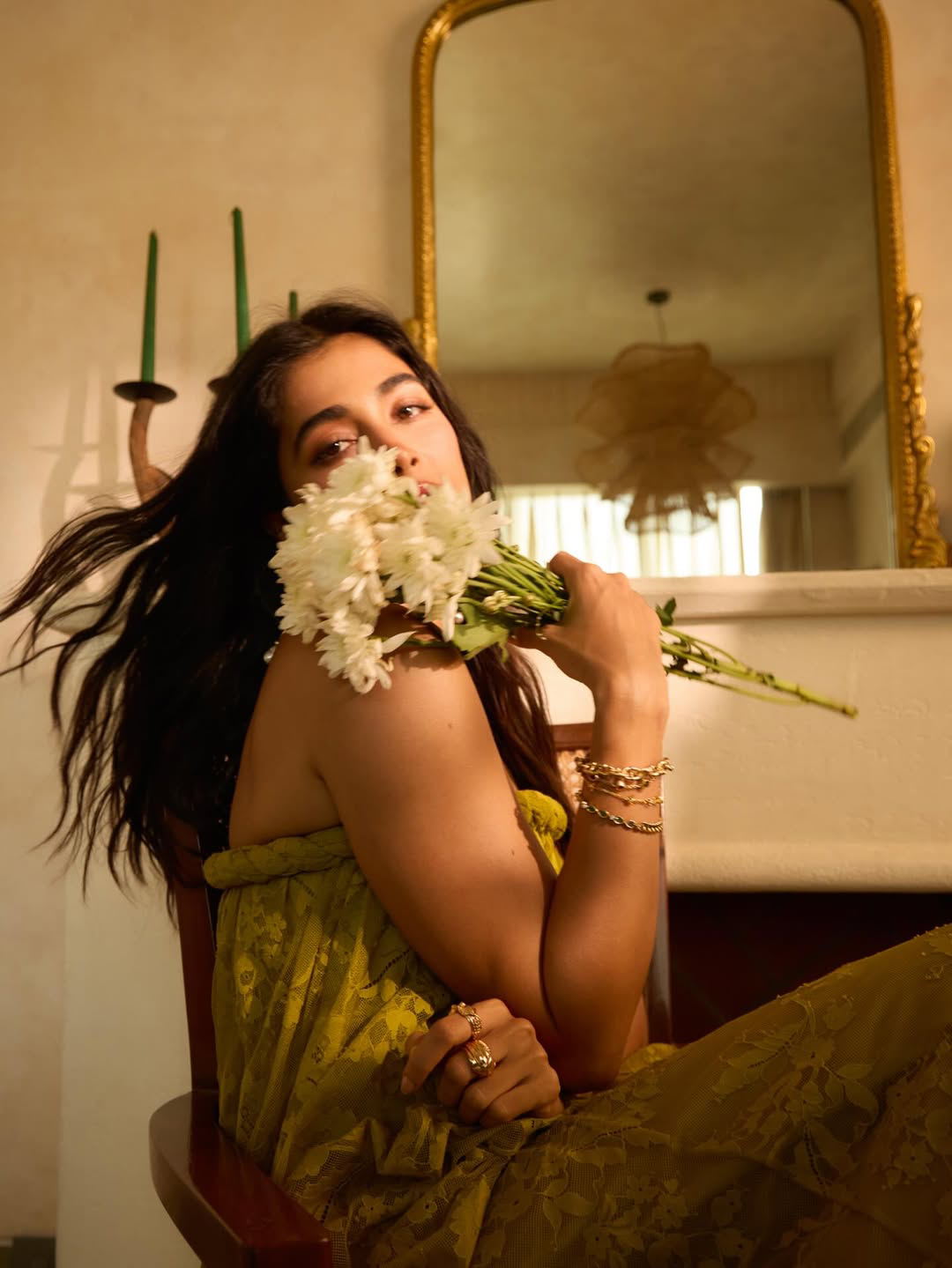 Pooja Hegde latest photos viral on social media