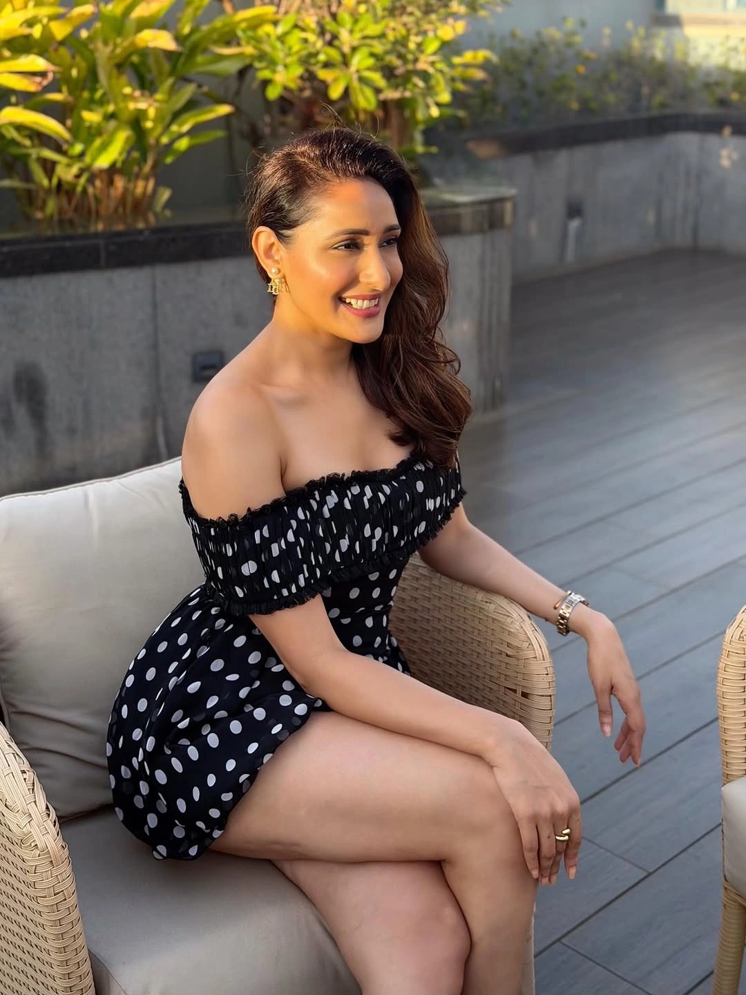 Pragya Jaiswal Sizzling Looks in Short Dress