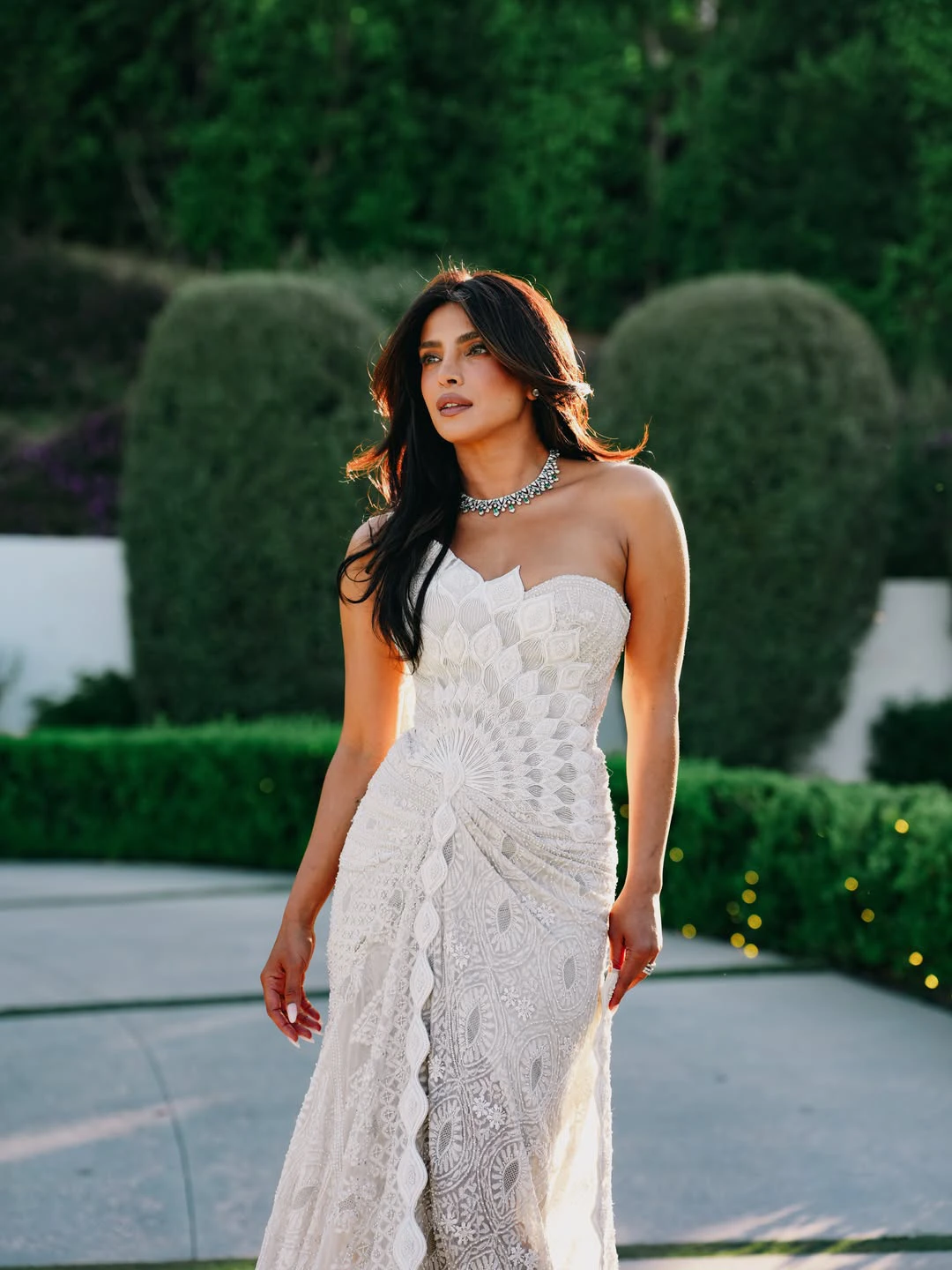 Priyanka Chopra Looks like Angel in White Dress