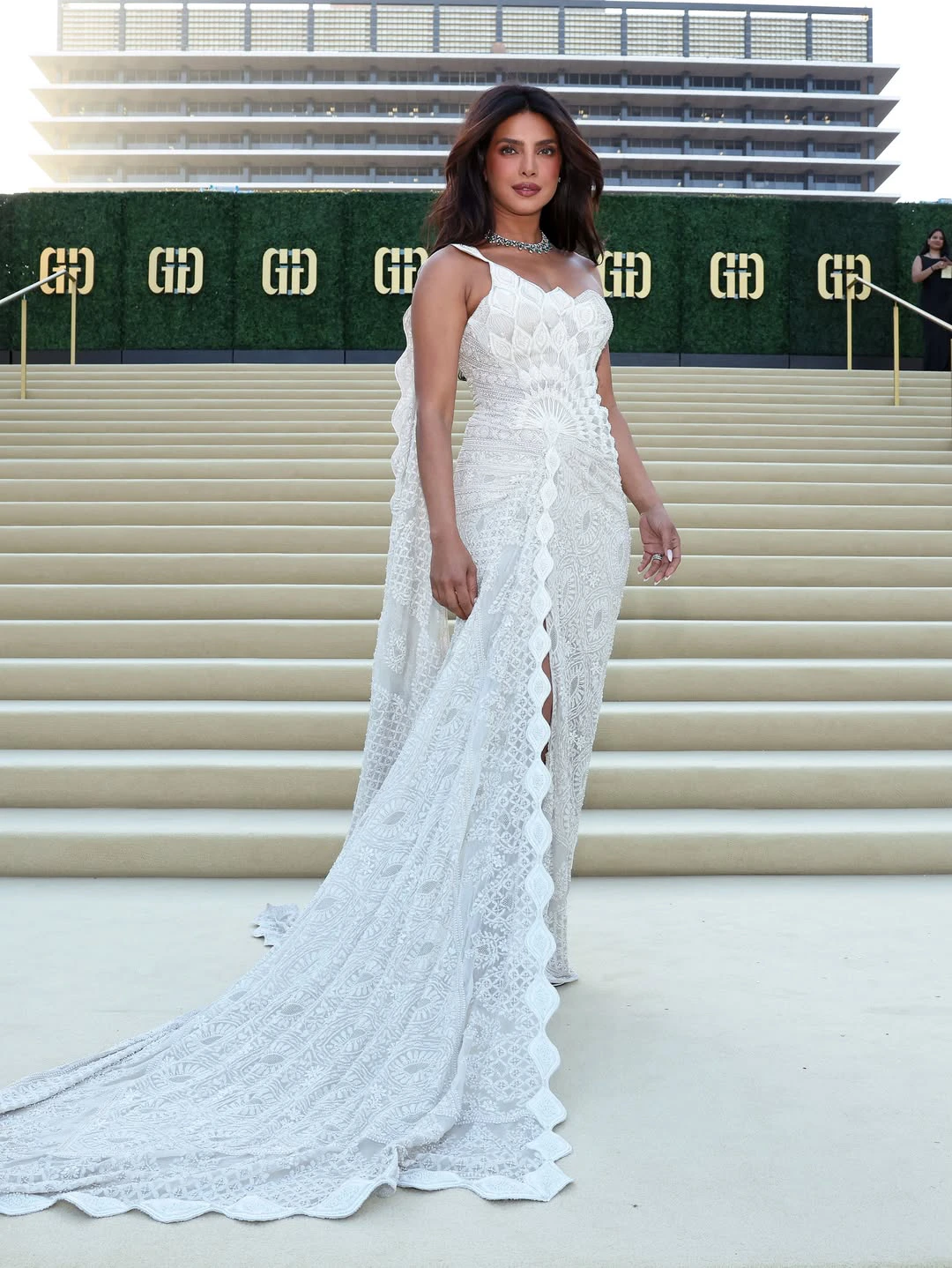Priyanka Chopra Looks like Angel in White Dress