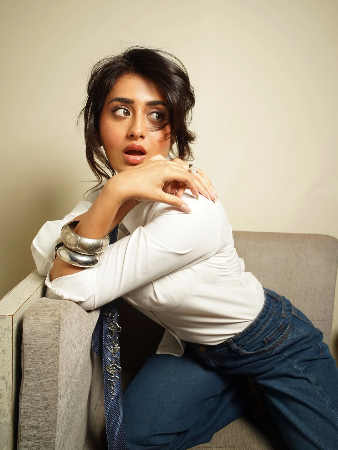 Rashi Singh Rough Looks in Formal Dress