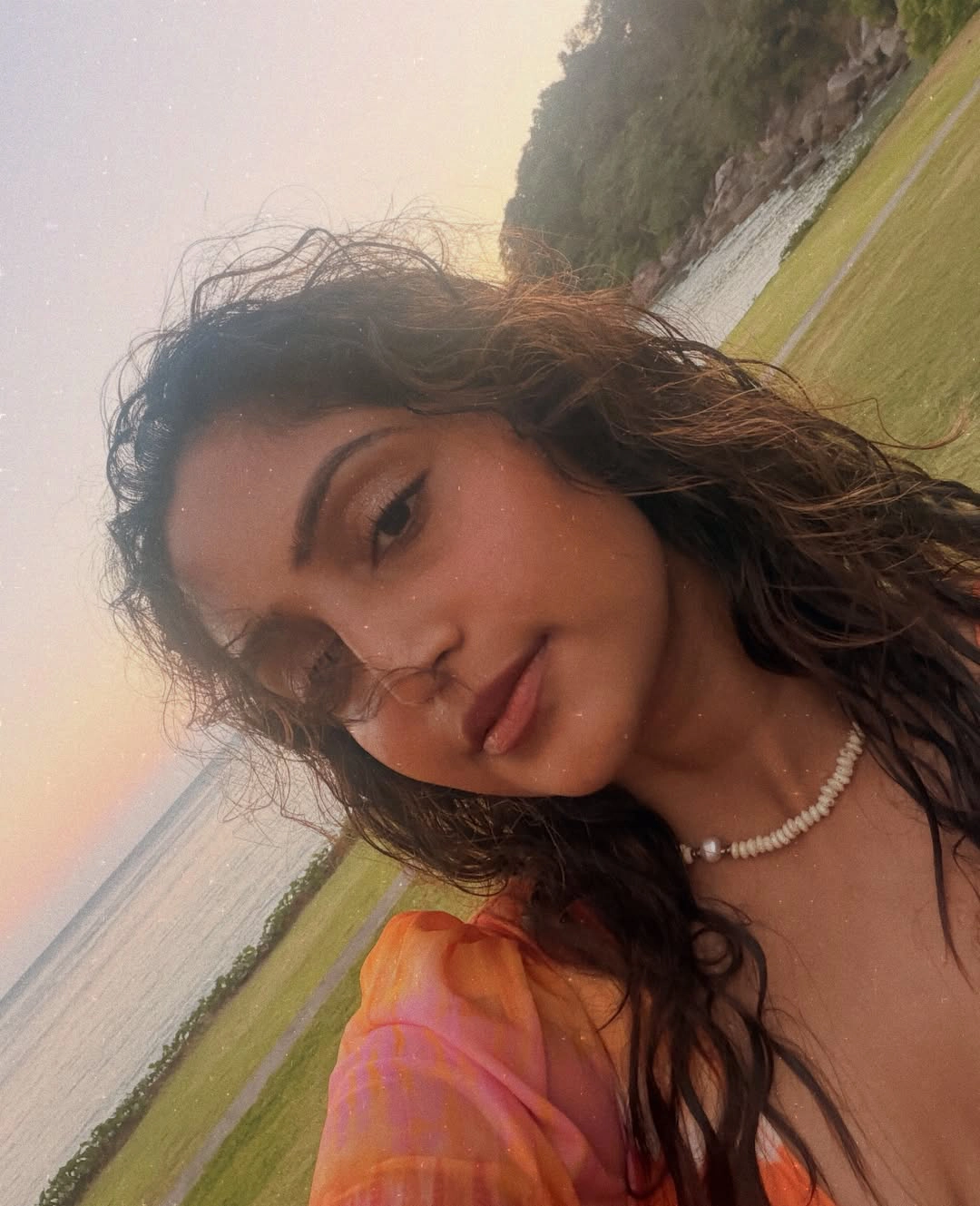 Reba Monica John Shares Baby Bump Photos from Thailand