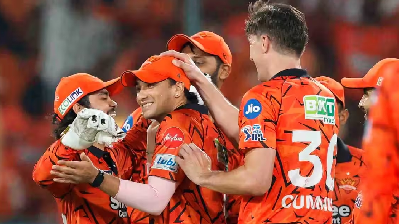 SRH : టీ20ల్లో చ‌రిత్ర సృష్టించిన స‌న్‌రైజ‌ర్స్ హైద‌రాబాద్.. ప్ర‌పంచంలోనే ఏకైక జ‌ట్టుగా..