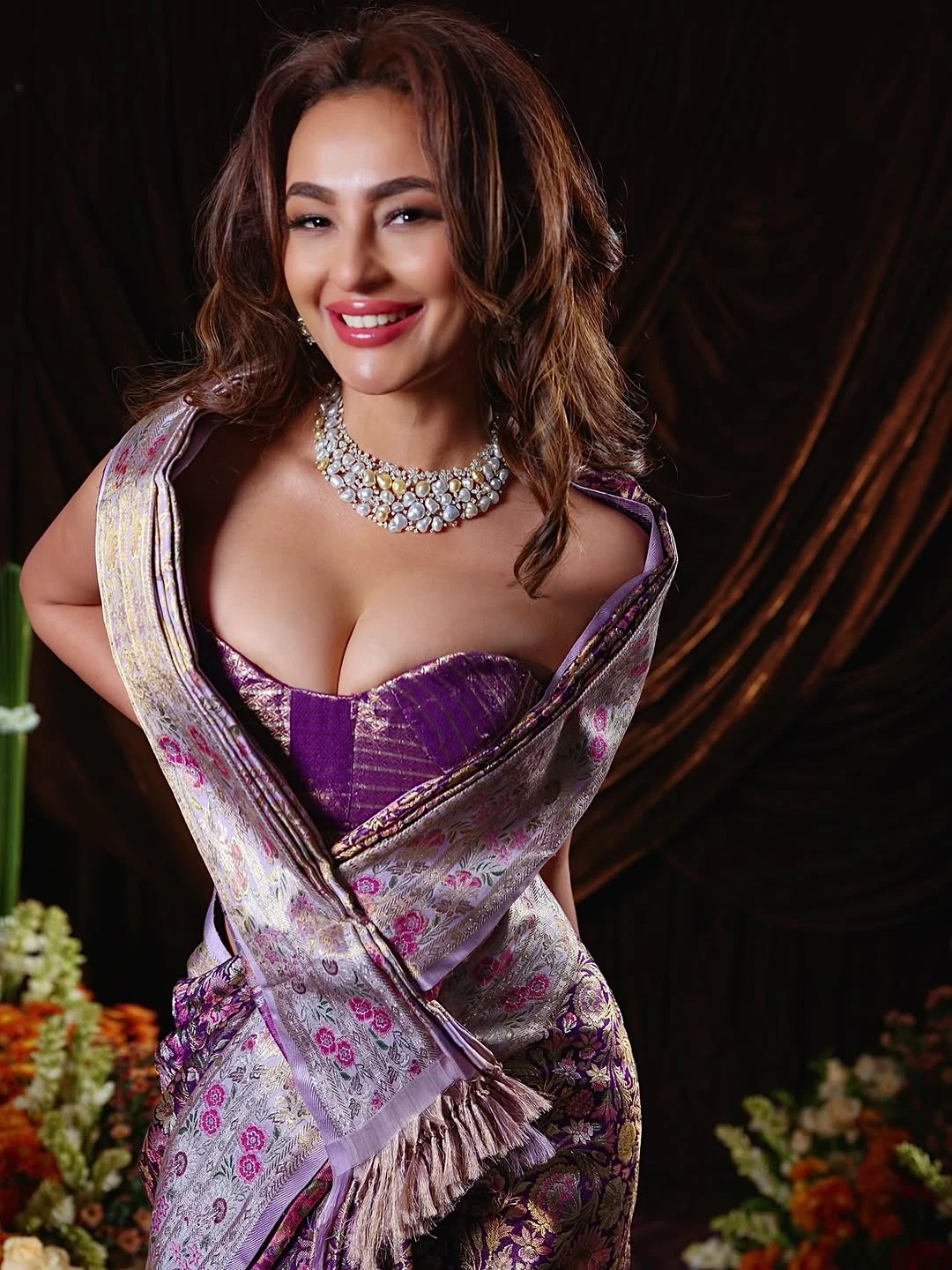 Seerat Kapoor Showing her Beauty