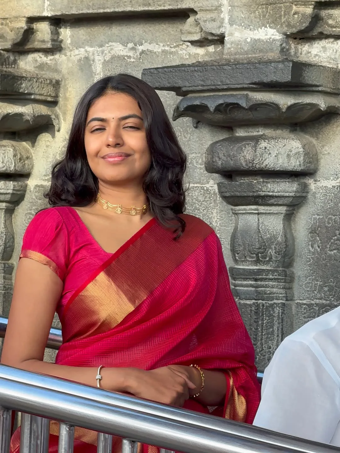 Senior actor Rajasekhar visits Tirumala with his wife and daughters