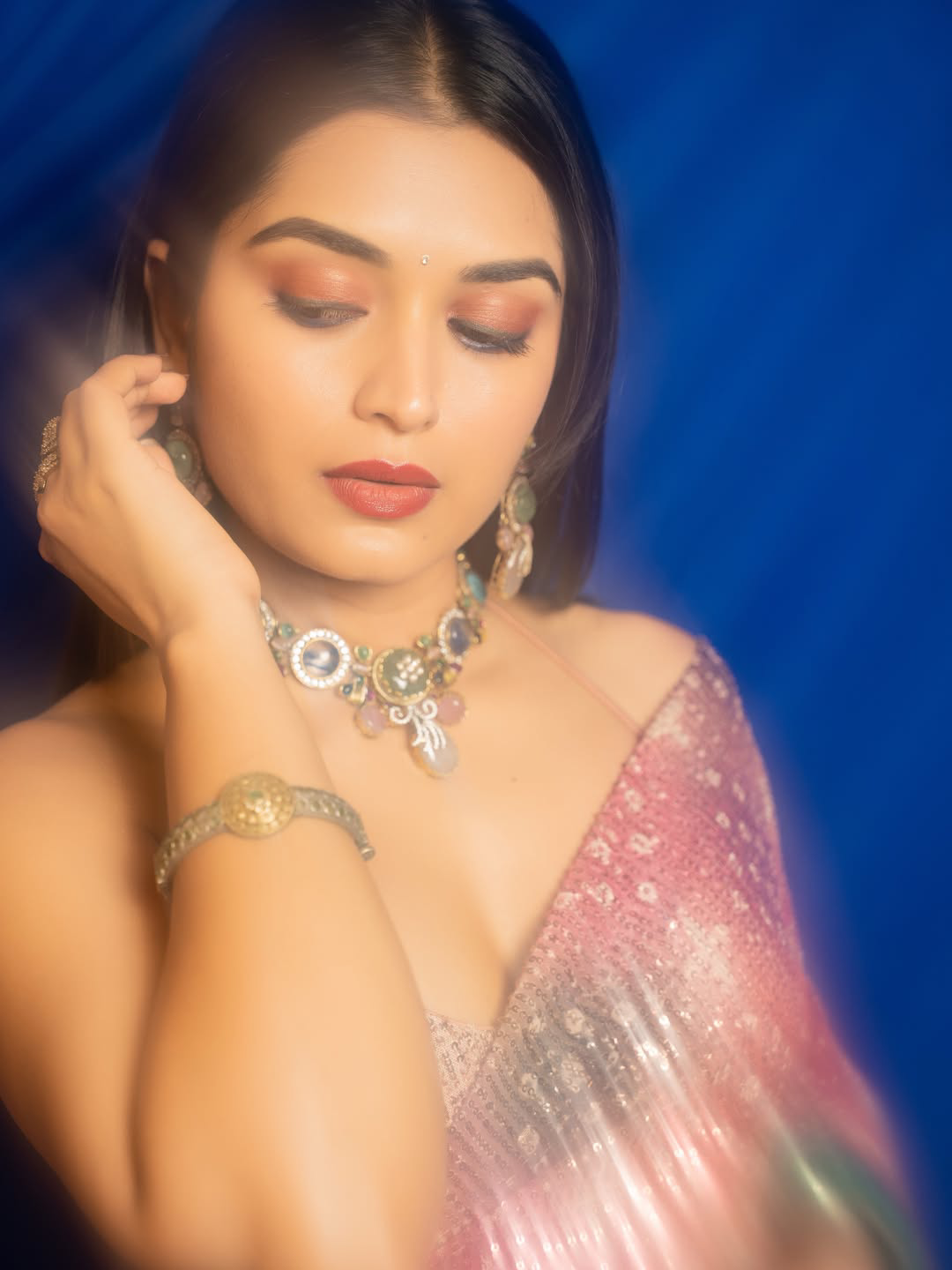 Serial actress priyanka jain stunning looks in saree