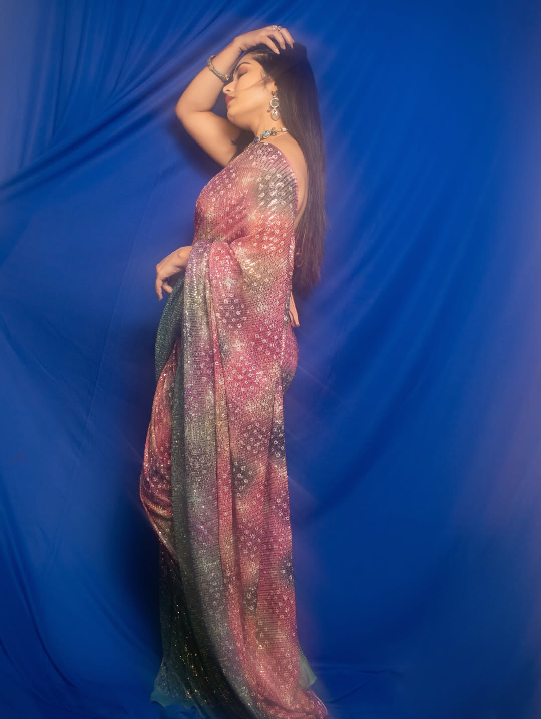 Serial actress priyanka jain stunning looks in saree