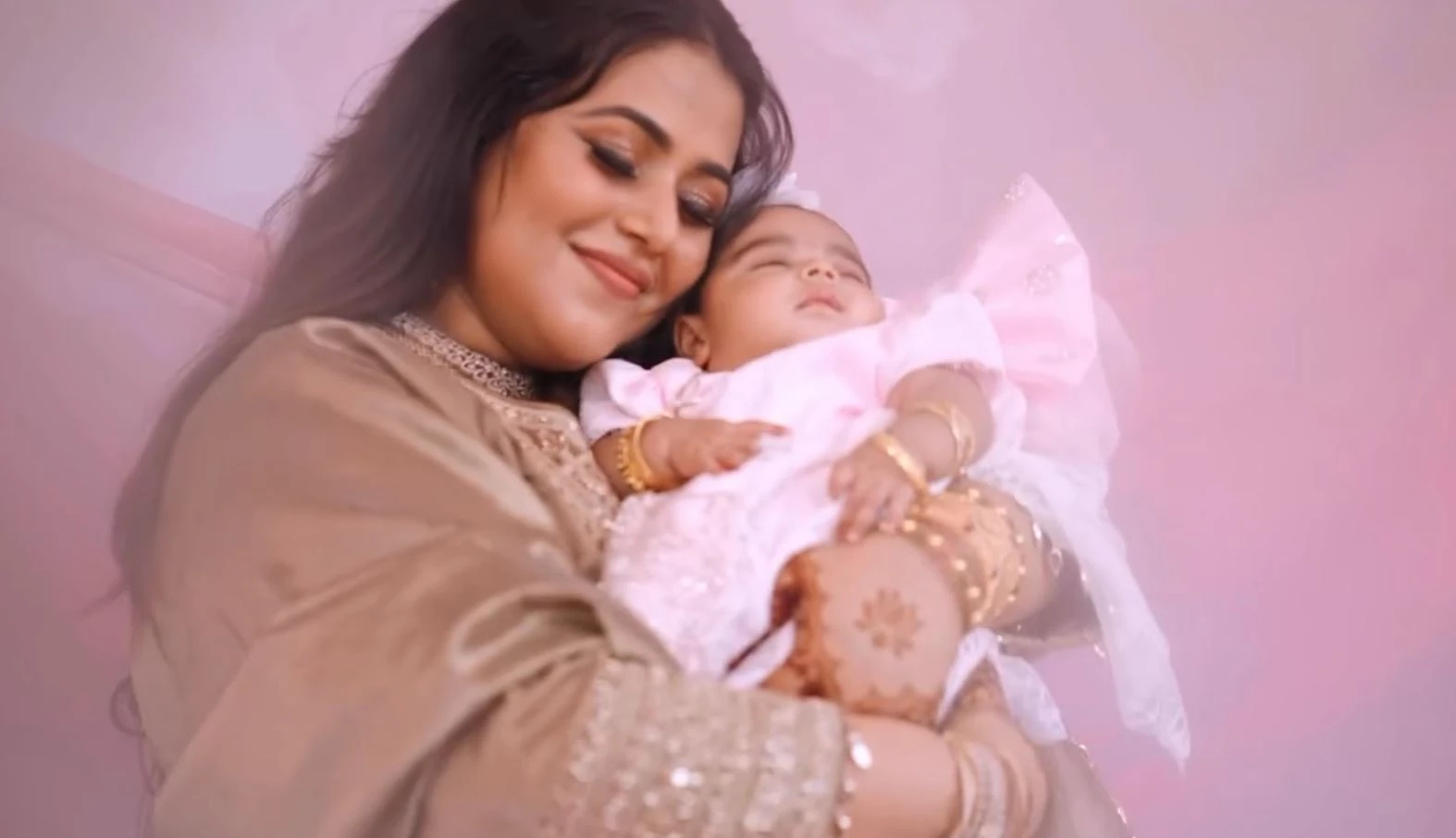 Actress Shamna Kasim Poorna Daughter Cradle Ceremony Photos