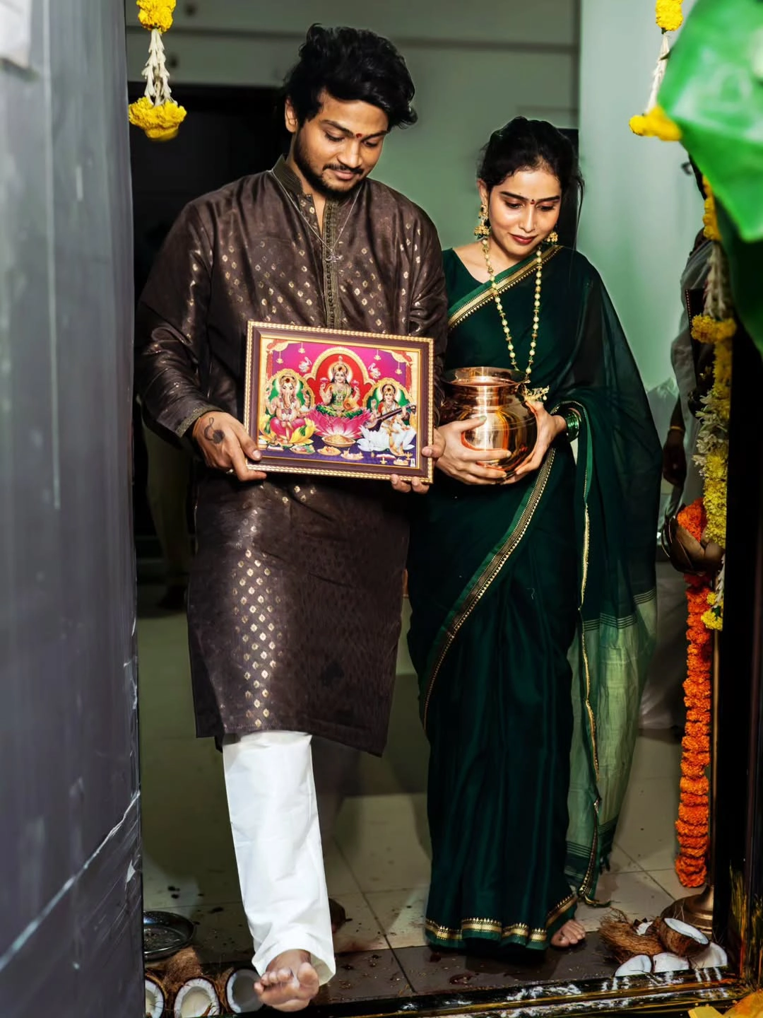 Shanmukh Jaswanth House Opening Ceremony with Vaishnavi